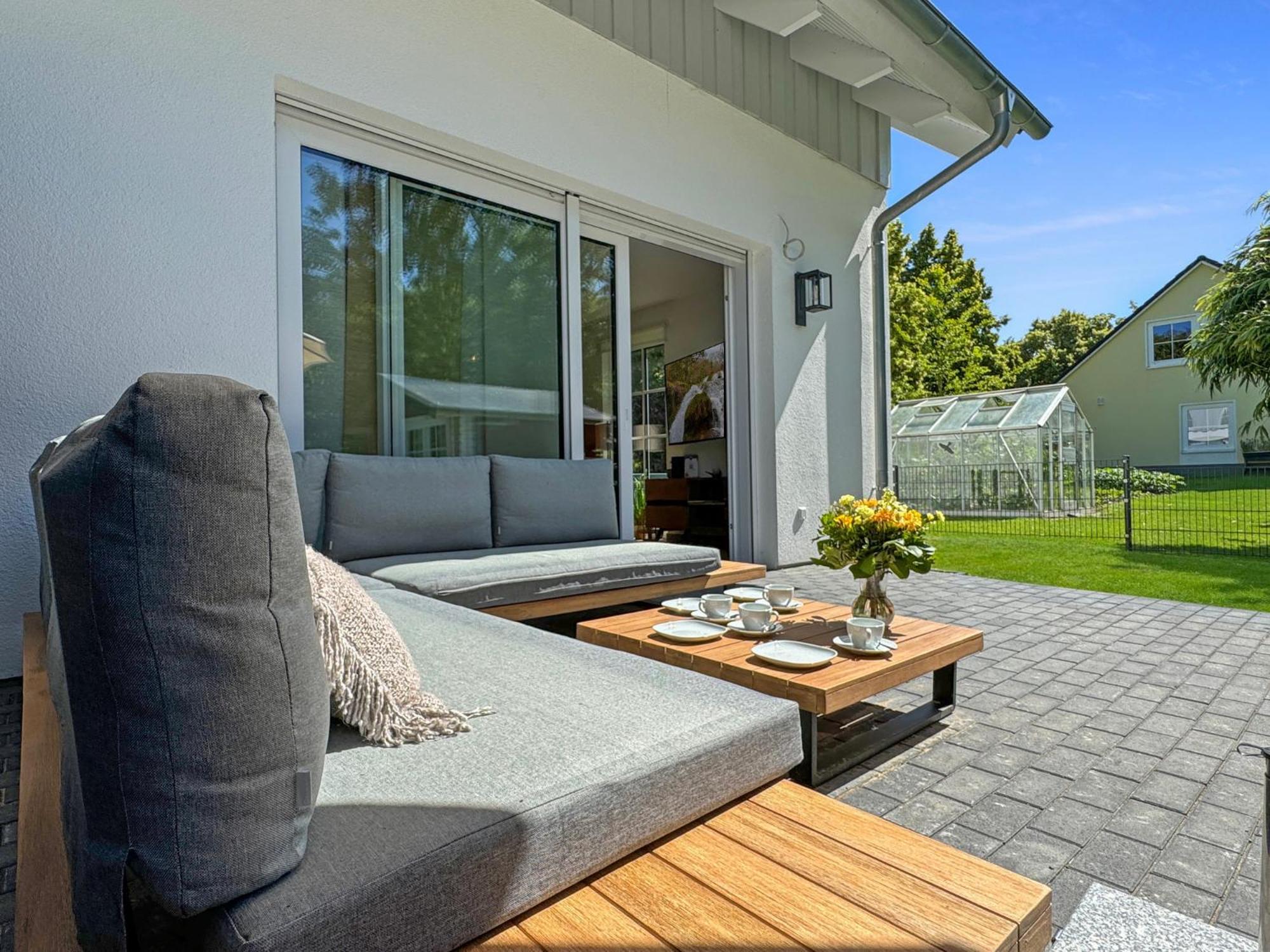 Cblue: Seeblick, Kamin, Wallbox, Natur Bentwisch Exterior foto